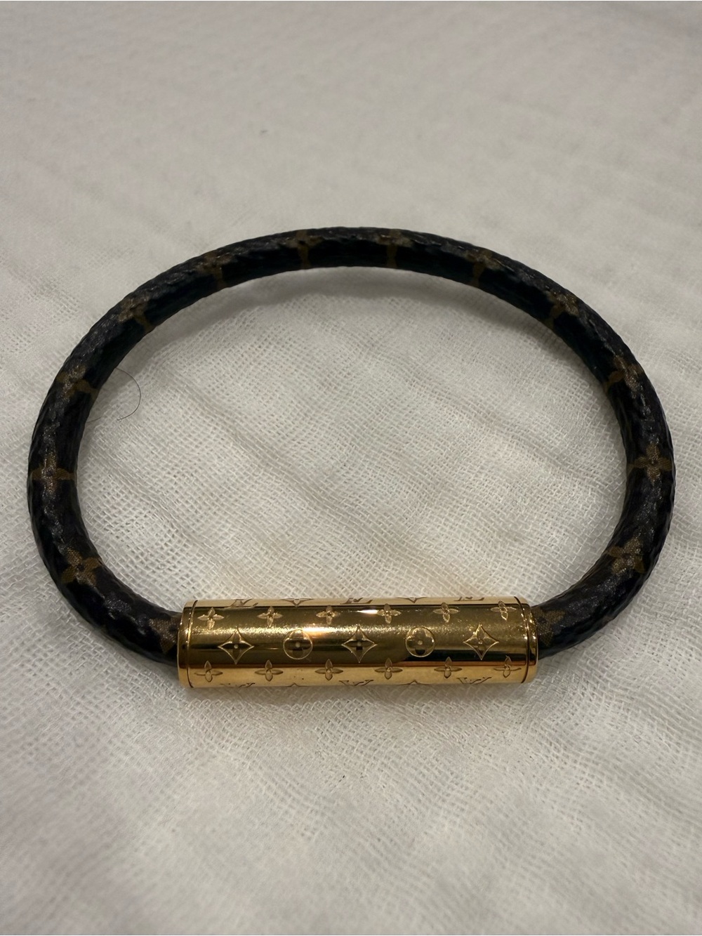 Louis Vuitton Brown Monogram Leather Bracelet with Gold Clasp Size 17
